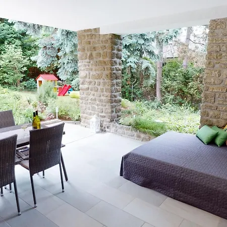 Hanga Appartement *