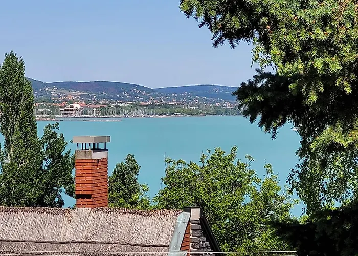 Hanga Apartamento Tihany